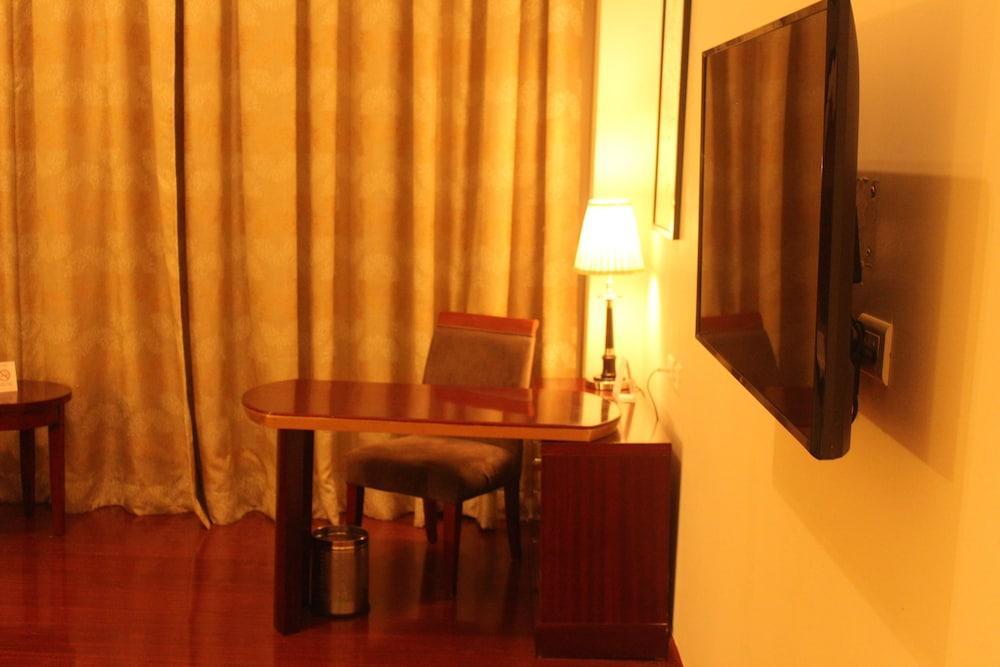 فندق Ramada By Wyndham Jaipur Jaisinghpura المظهر الخارجي الصورة
