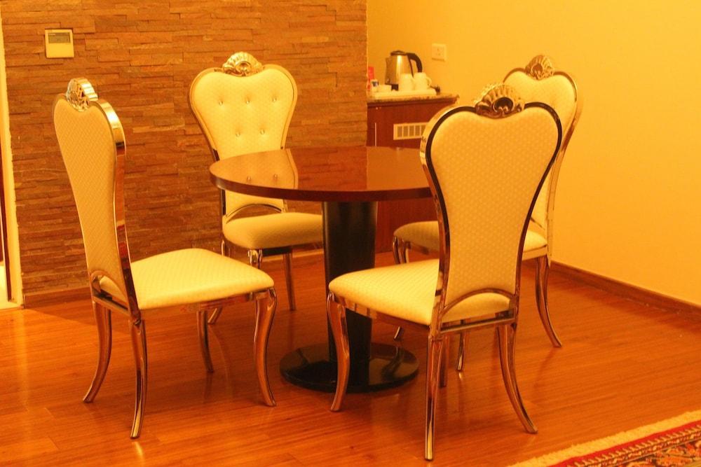 فندق Ramada By Wyndham Jaipur Jaisinghpura المظهر الخارجي الصورة