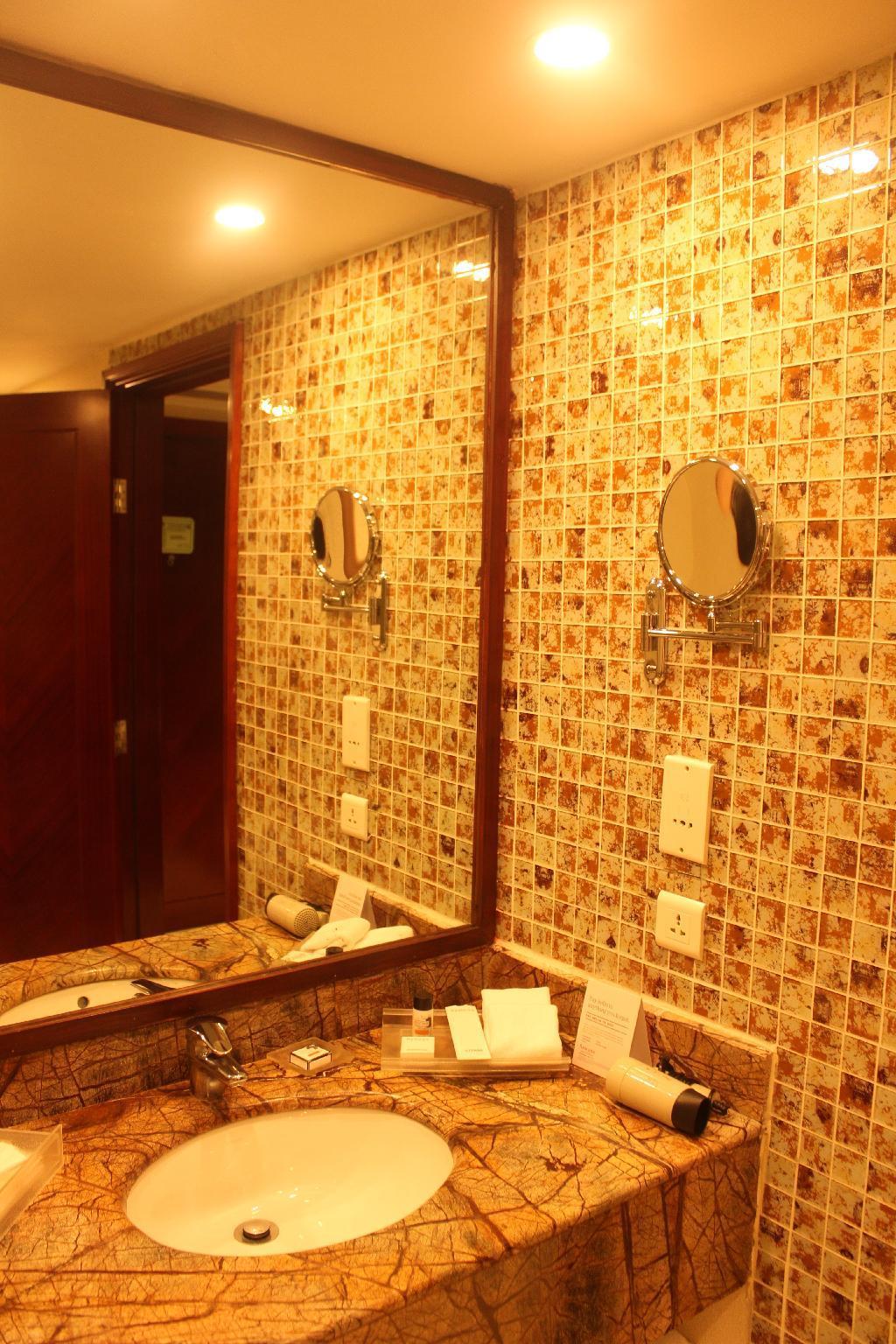 فندق Ramada By Wyndham Jaipur Jaisinghpura المظهر الخارجي الصورة